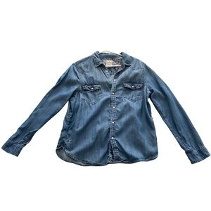 Women’s Jean Boyfriend button-up